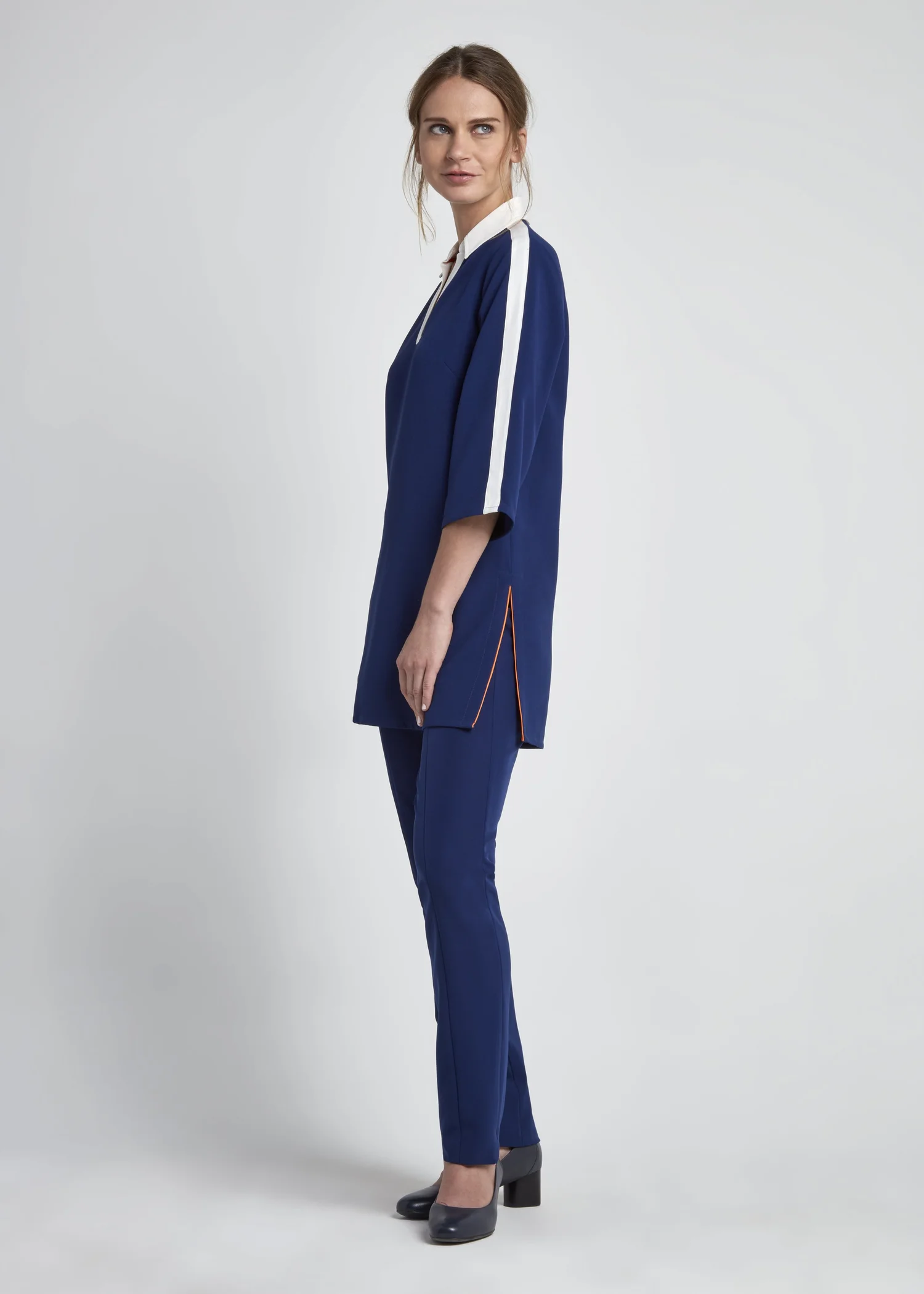 Kinetic tunic, styled view